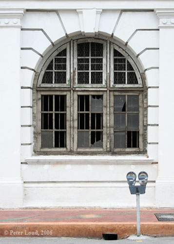 Buidling deteriorating